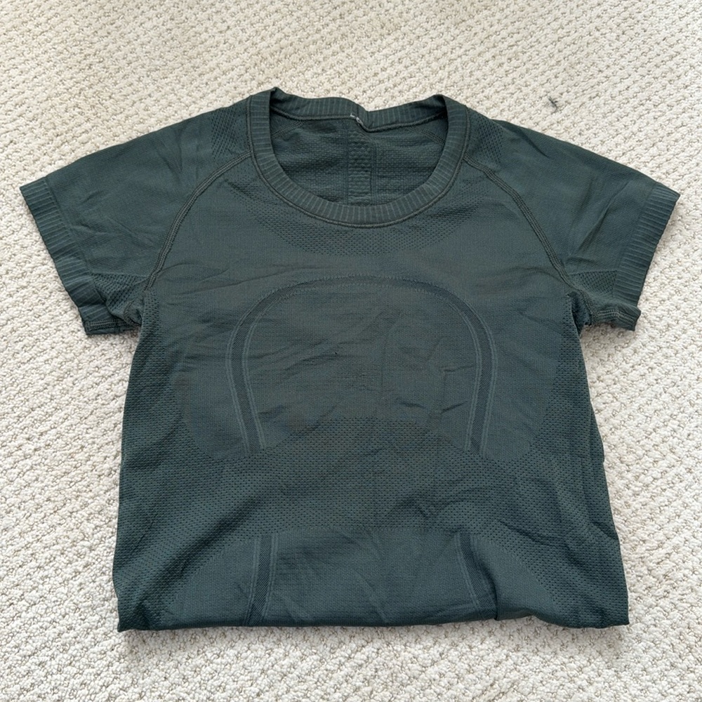 Lululemon shirt